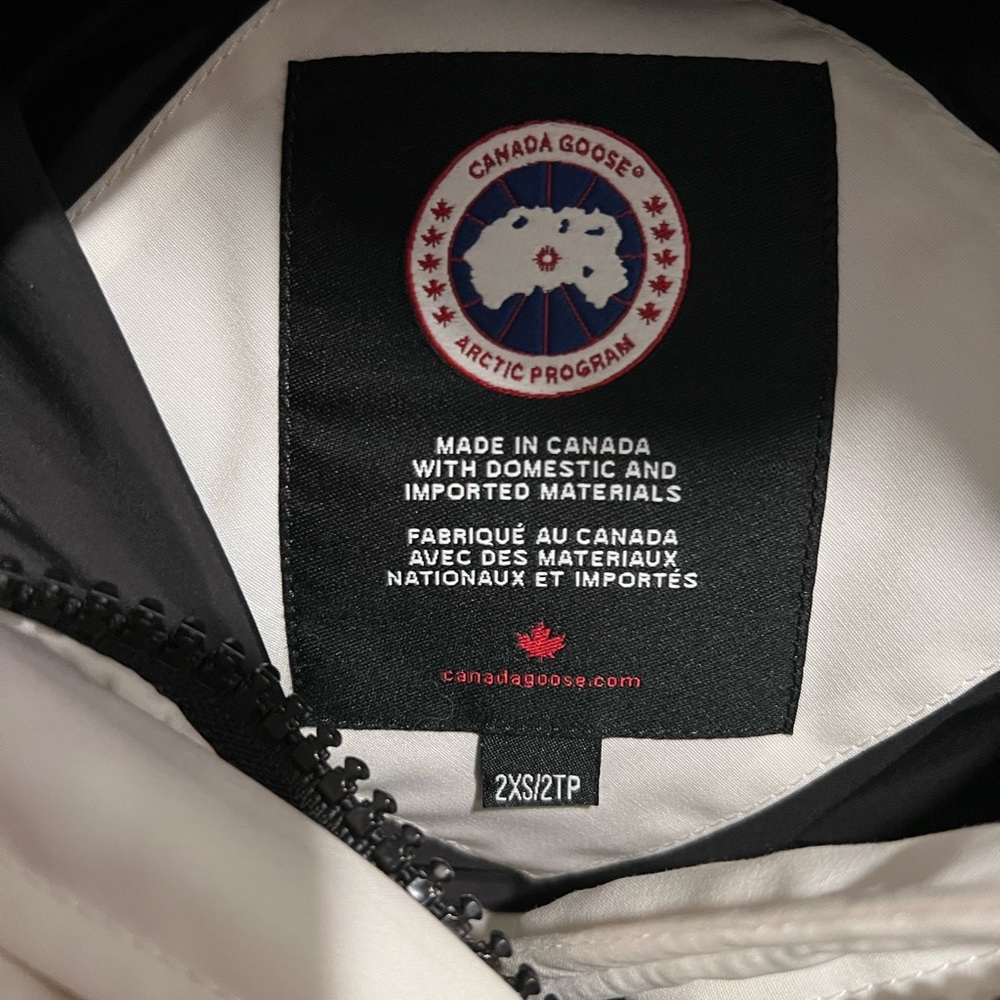 White Canada Goose Parka 2XS - used
